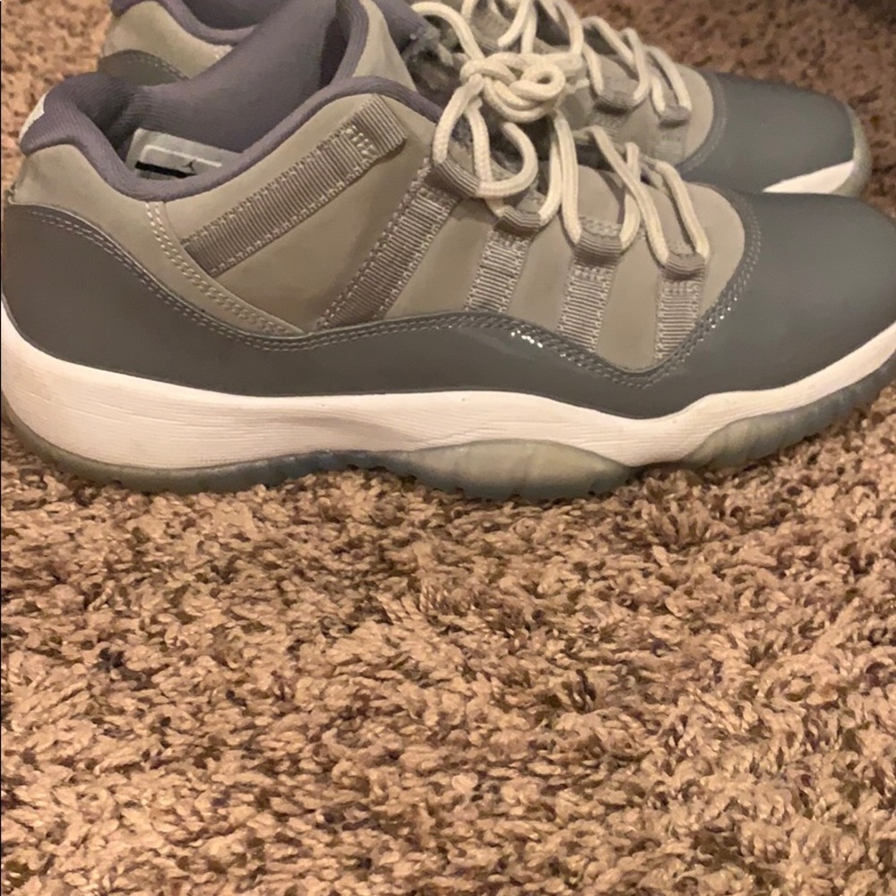 Jordan 11 grey low top size 6Y
